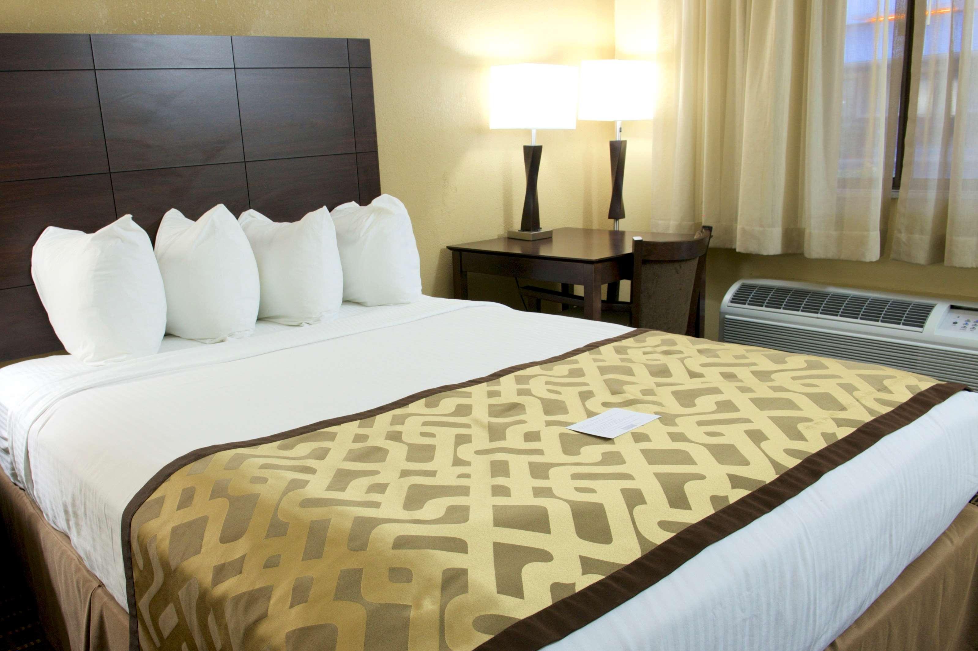 Best Western Green Tree Inn Clarksville  Eksteriør billede