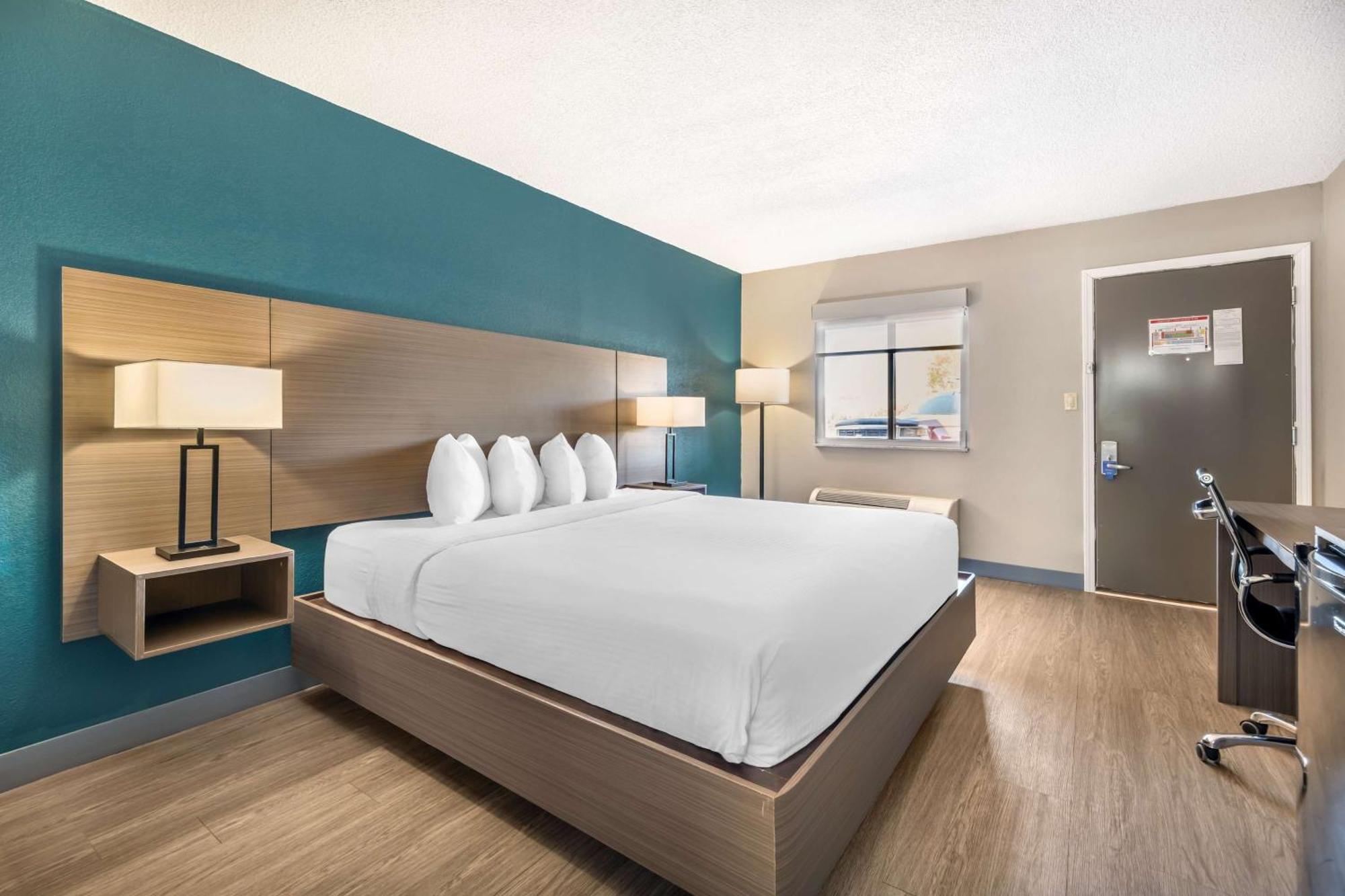 Best Western Green Tree Inn Clarksville  Eksteriør billede