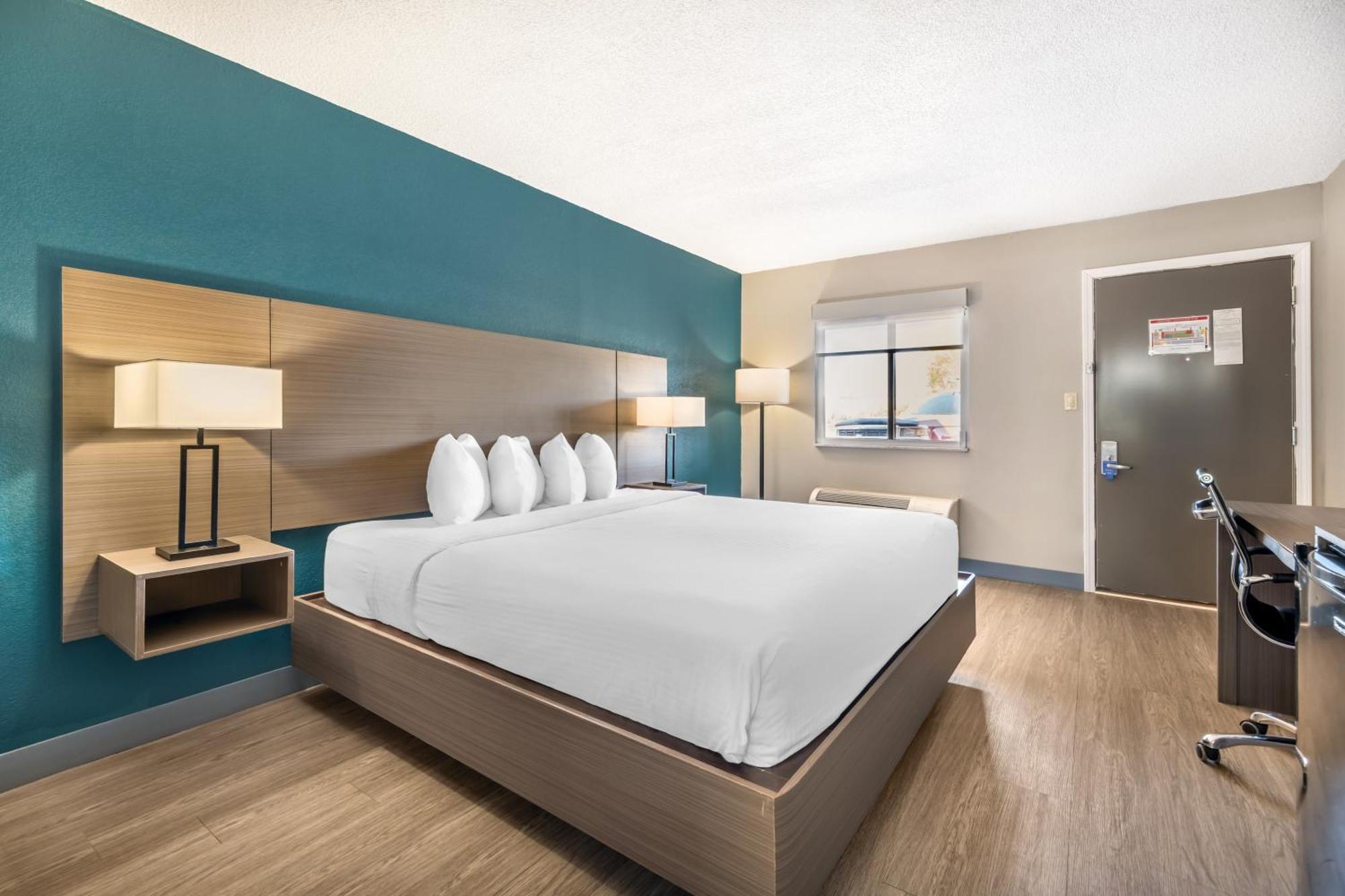 Best Western Green Tree Inn Clarksville  Eksteriør billede